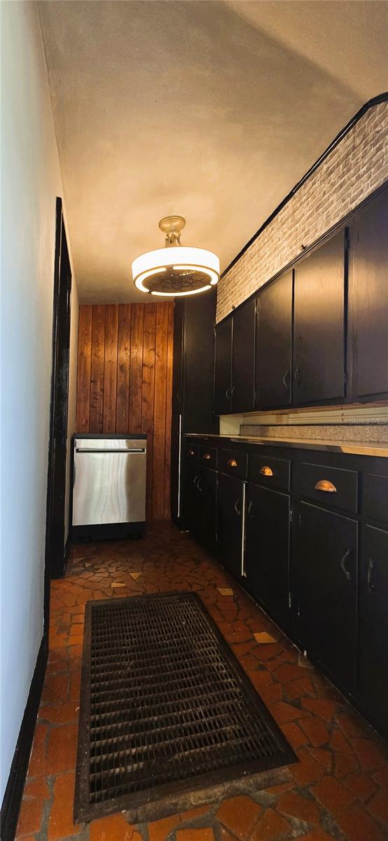 HOWEY W J LAND STARR LAKE - Residential Lease