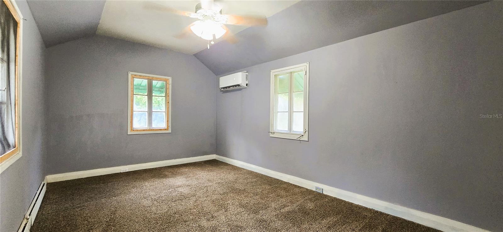 HOWEY W J LAND STARR LAKE - Residential Lease