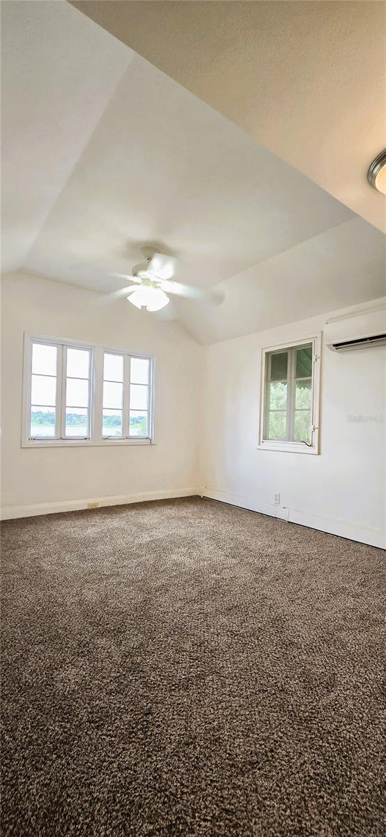 HOWEY W J LAND STARR LAKE - Residential Lease