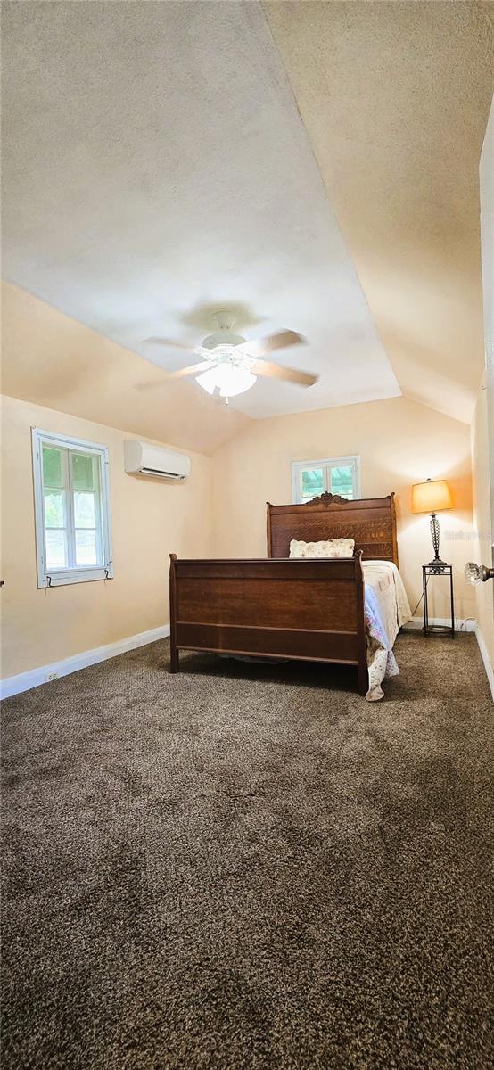 HOWEY W J LAND STARR LAKE - Residential Lease