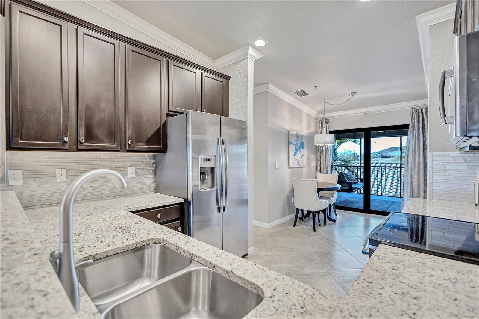 LAKEWOOD NATIONAL - Residential