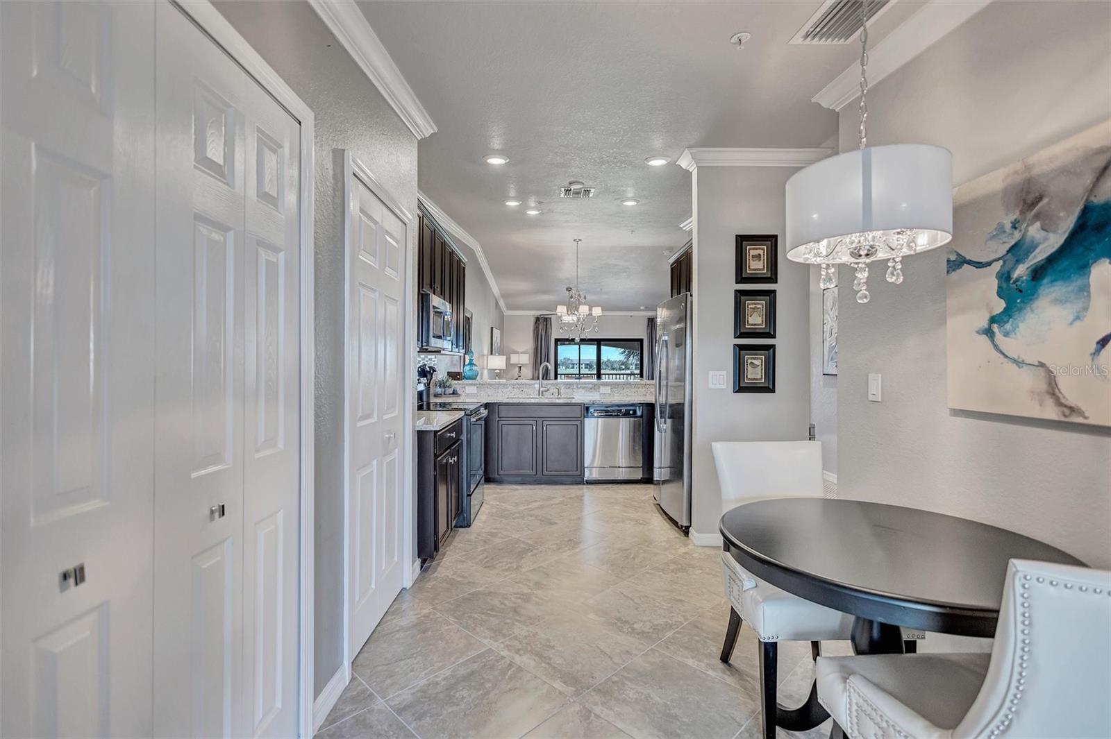 LAKEWOOD NATIONAL - Residential