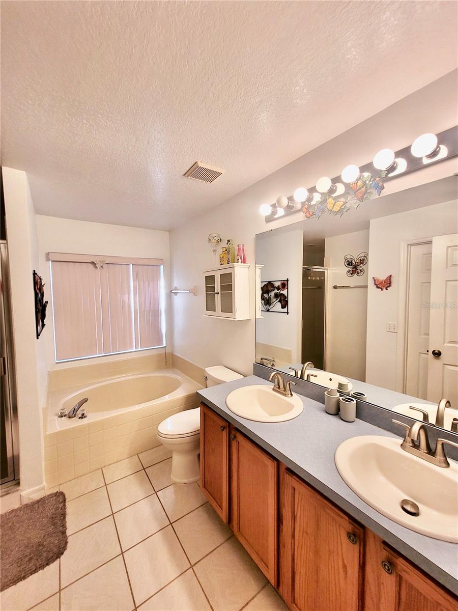 SUNRIDGE WOODS PH 03 - Residential Lease