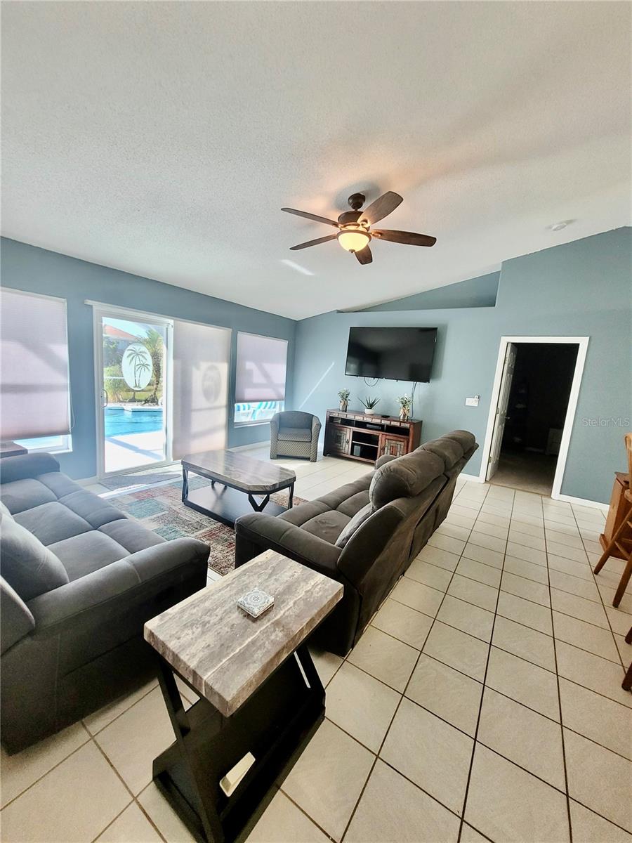 SUNRIDGE WOODS PH 03 - Residential Lease
