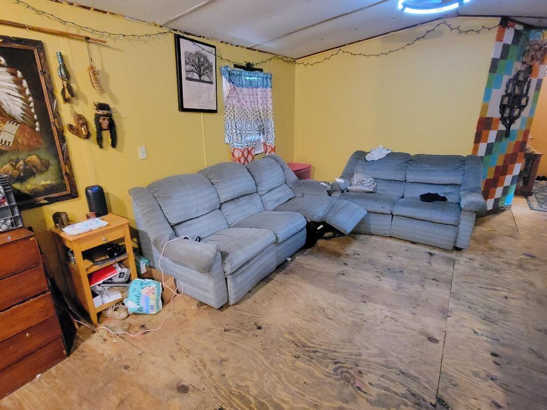 CANAVERAL ACRES 3 - Residential