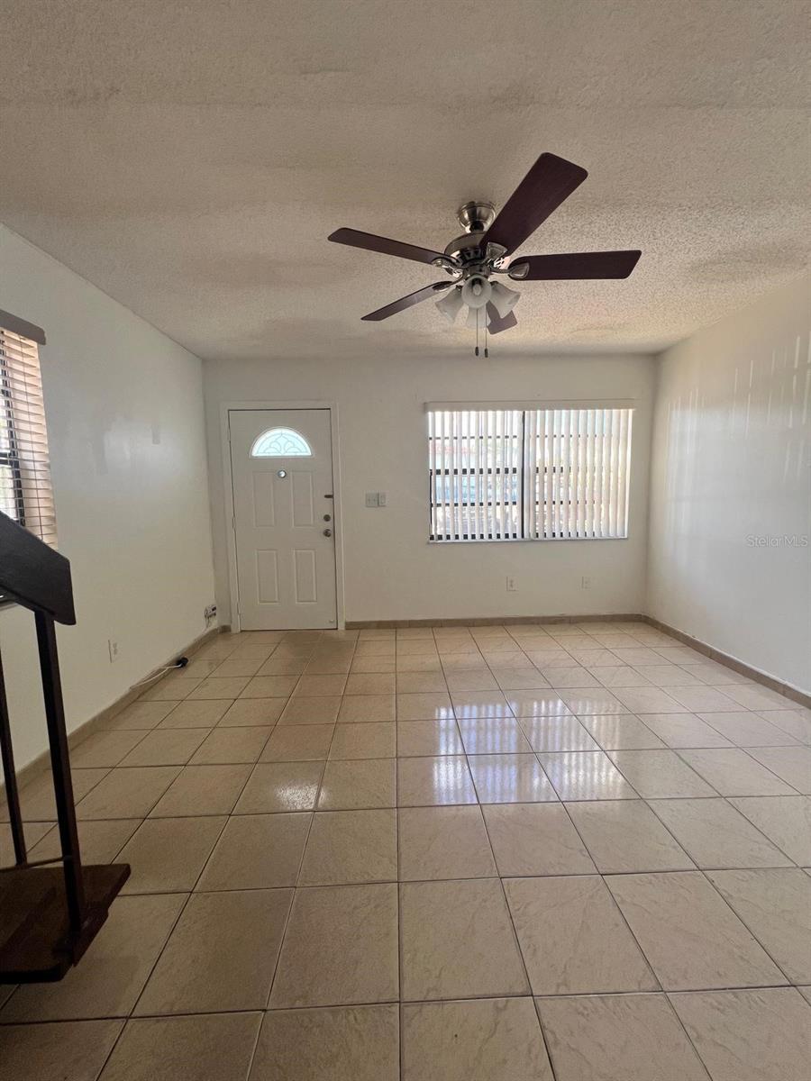 CASA LINDA TOWNHOMES CONDO - Residential Lease