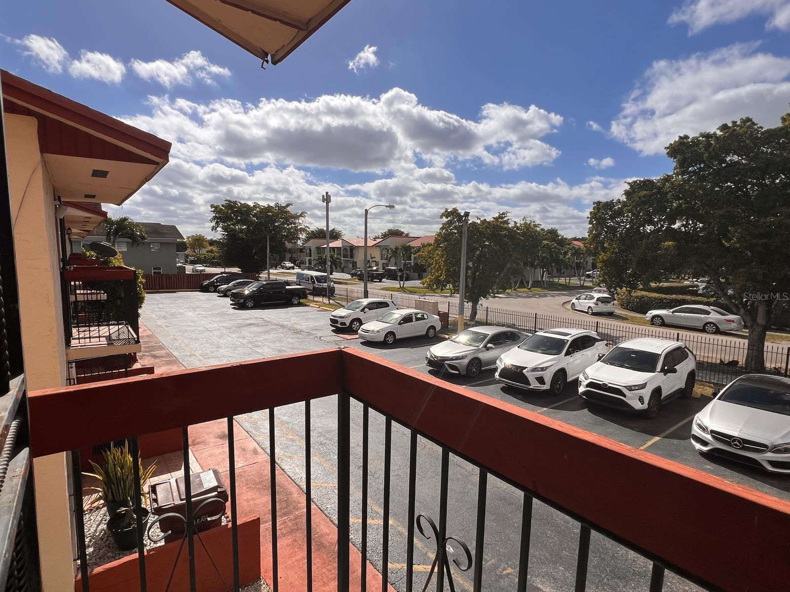 CASA LINDA TOWNHOMES CONDO - Residential Lease