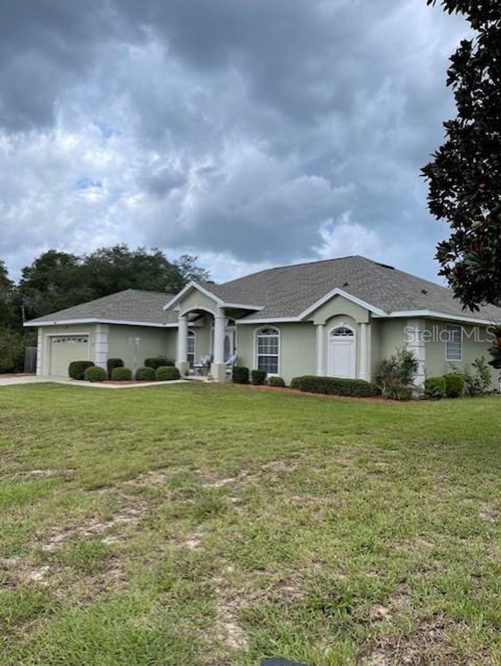 Photo of 4493 SW 102nd Lane Road, Ocala, FL 34476 (MLS # OM707571)