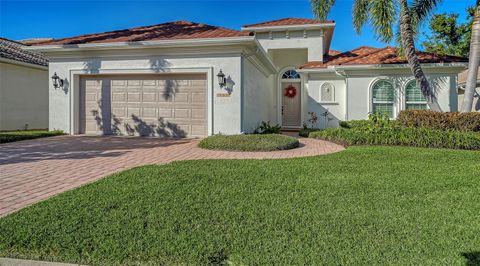 Photo of 2529 Marblehead Drive, Sarasota, FL 34231 (MLS # A4676671)