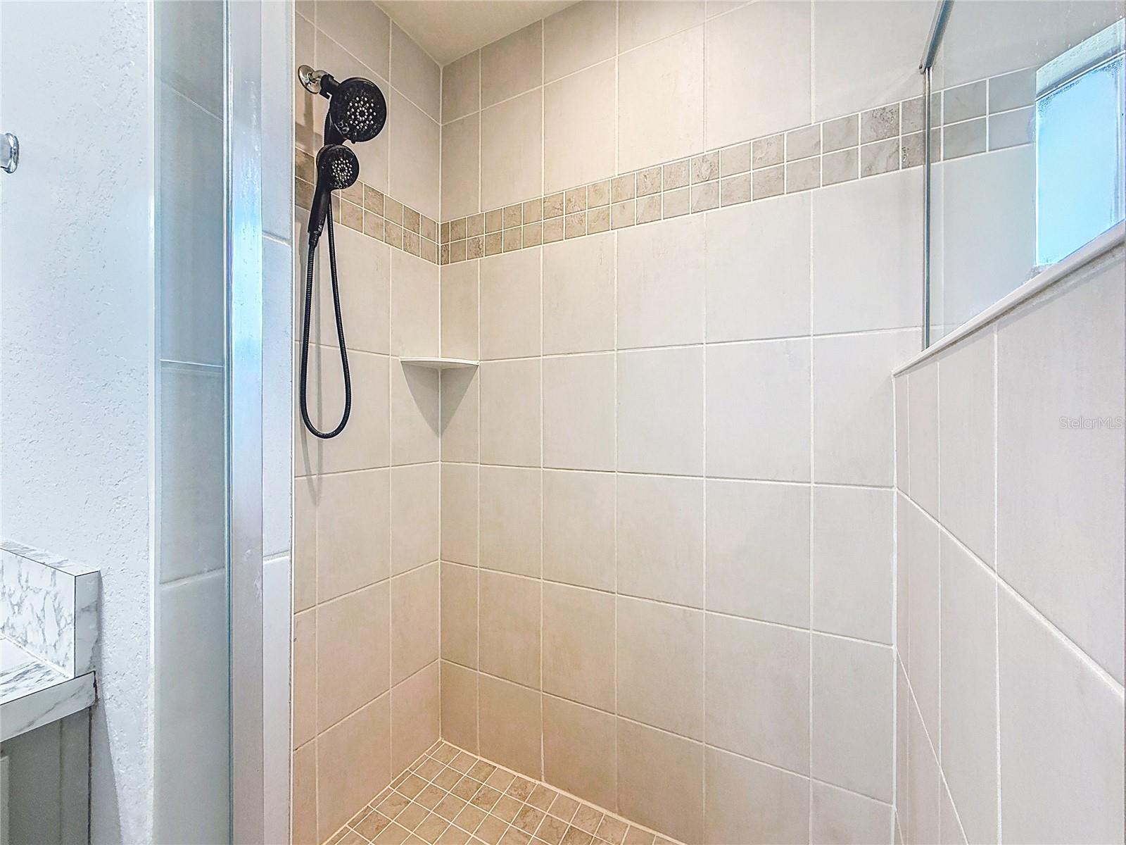 CHAPEL CRK PH 1B VILLAGE 4 - Residential Lease