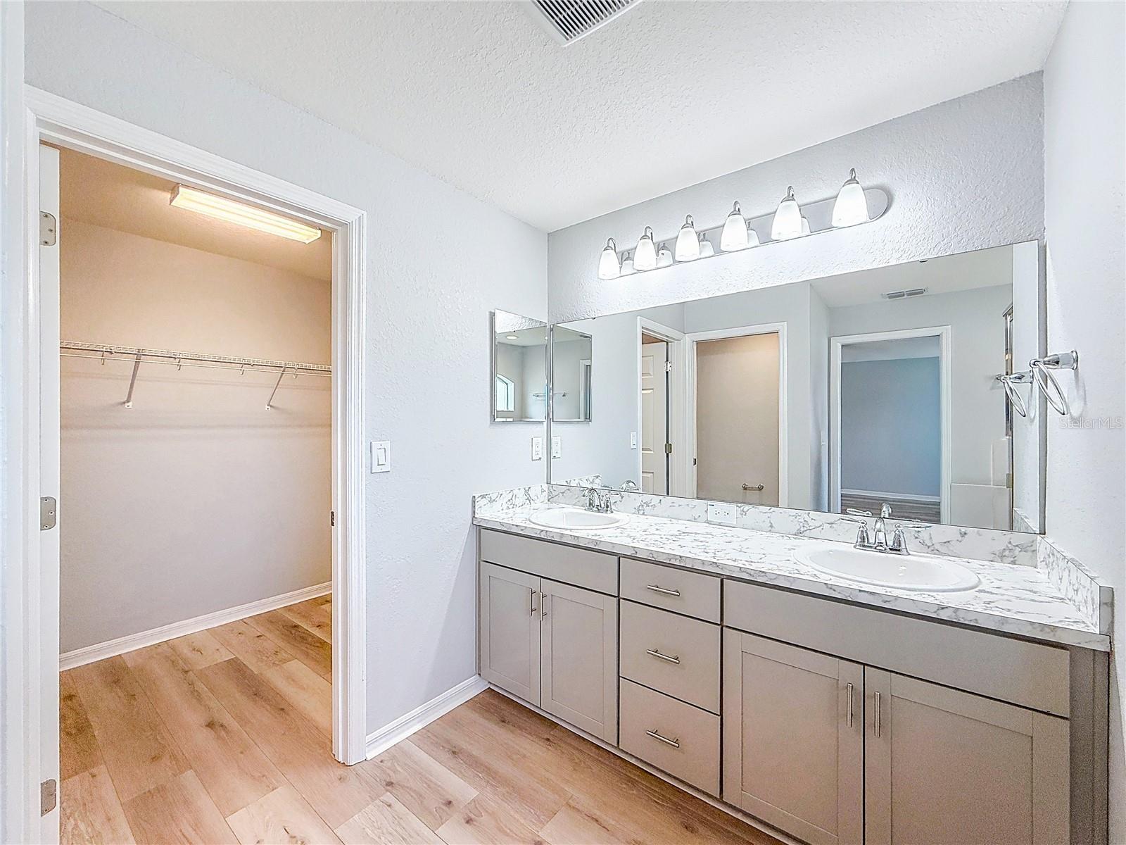 CHAPEL CRK PH 1B VILLAGE 4 - Residential Lease