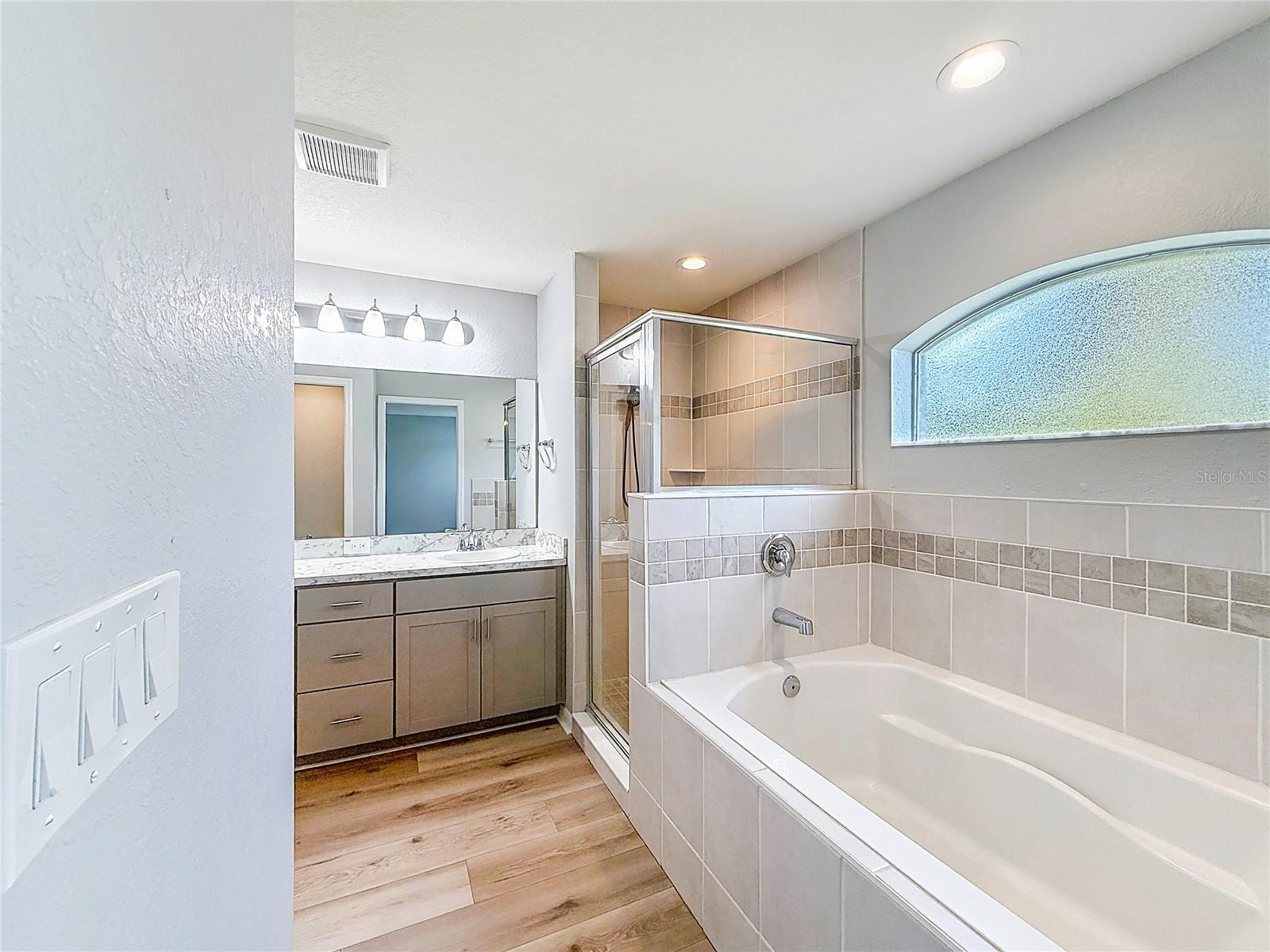 CHAPEL CRK PH 1B VILLAGE 4 - Residential Lease