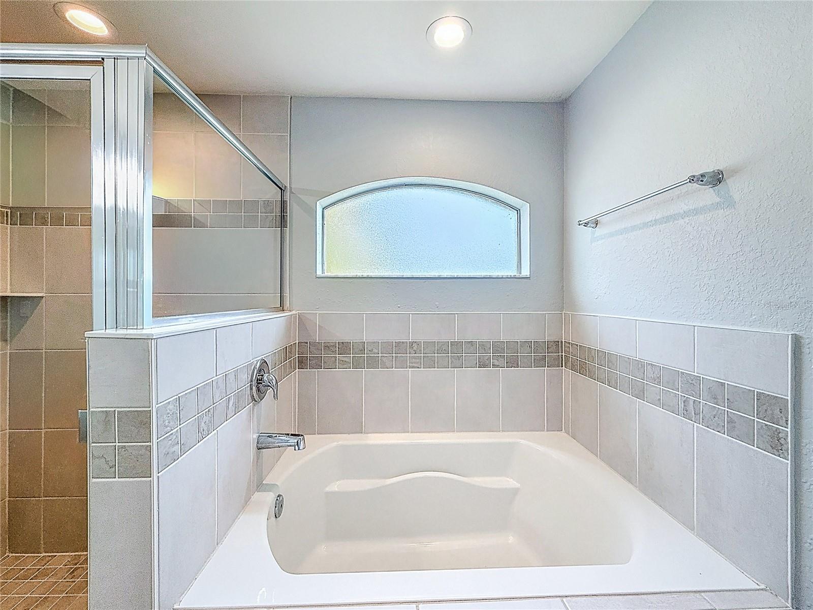 CHAPEL CRK PH 1B VILLAGE 4 - Residential Lease