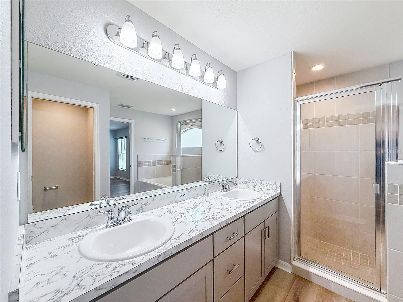 CHAPEL CRK PH 1B VILLAGE 4 - Residential Lease