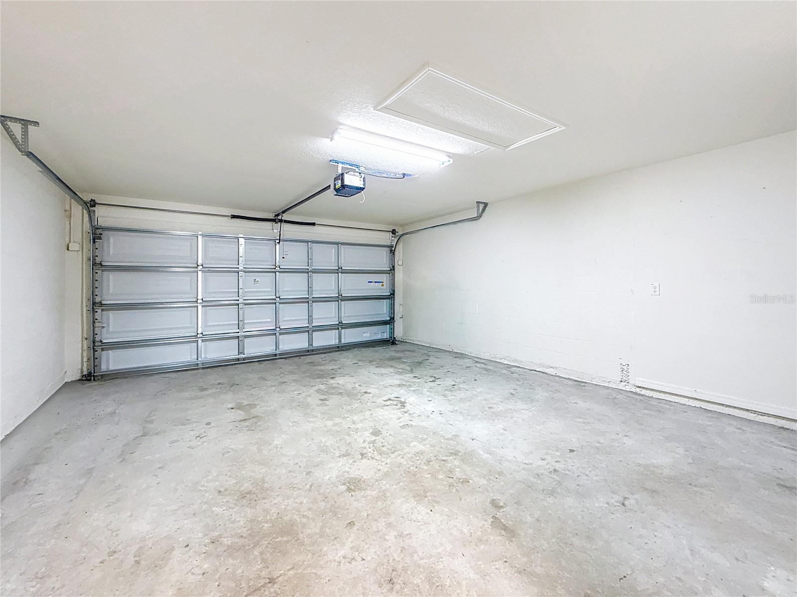 CHAPEL CRK PH 1B VILLAGE 4 - Residential Lease