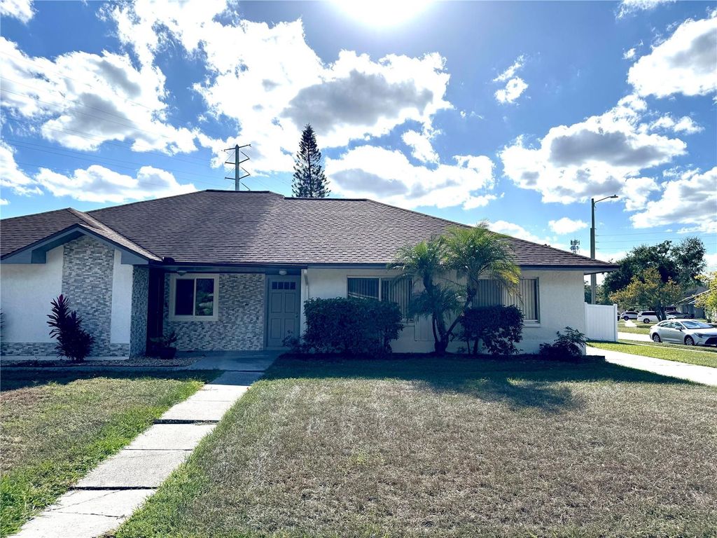 Photo of 3433 Laurel Dale Drive, Tampa, FL 33618 (MLS # TB8441776)