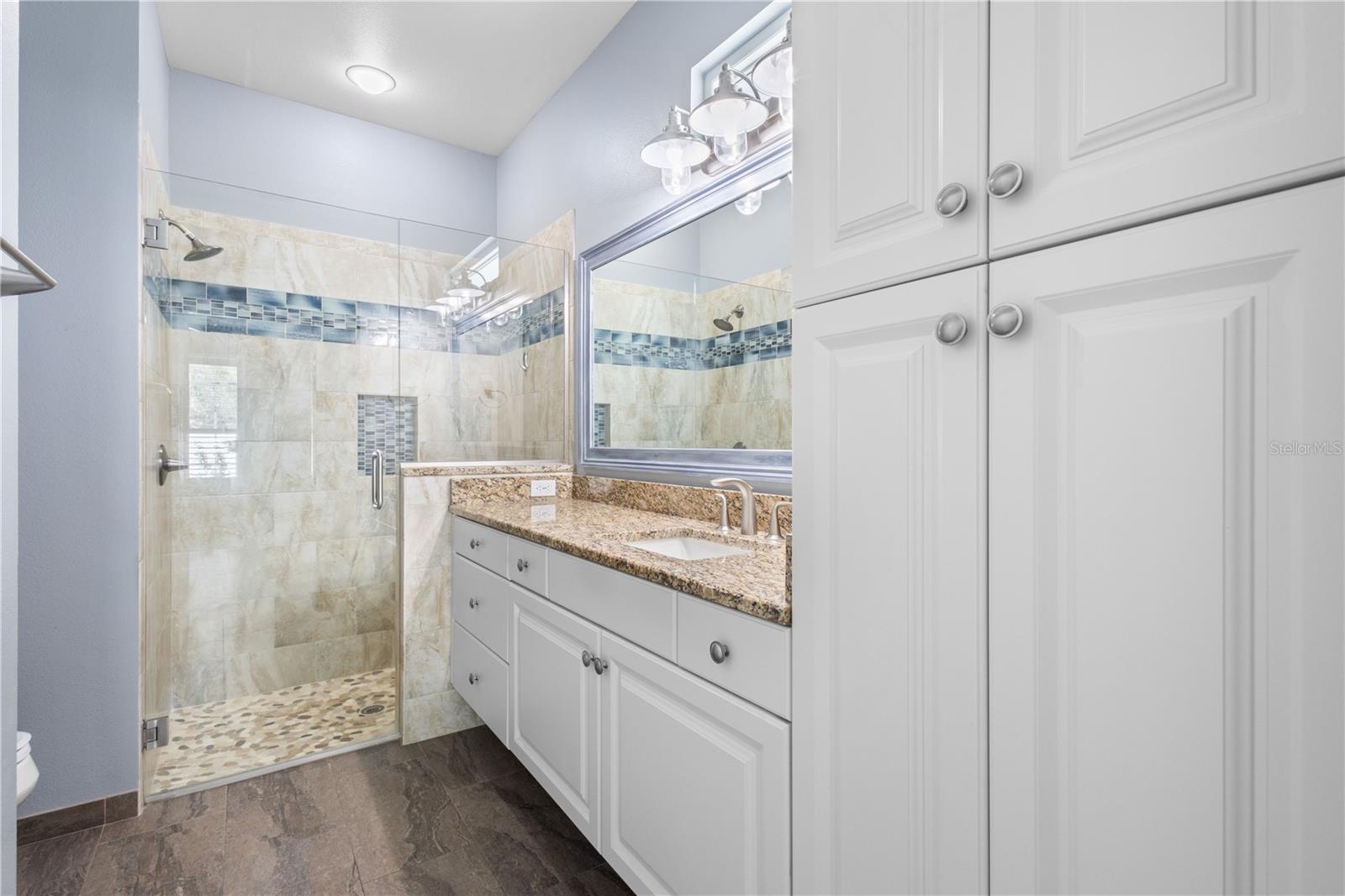 GLENN LAKES PH 4 - Residential