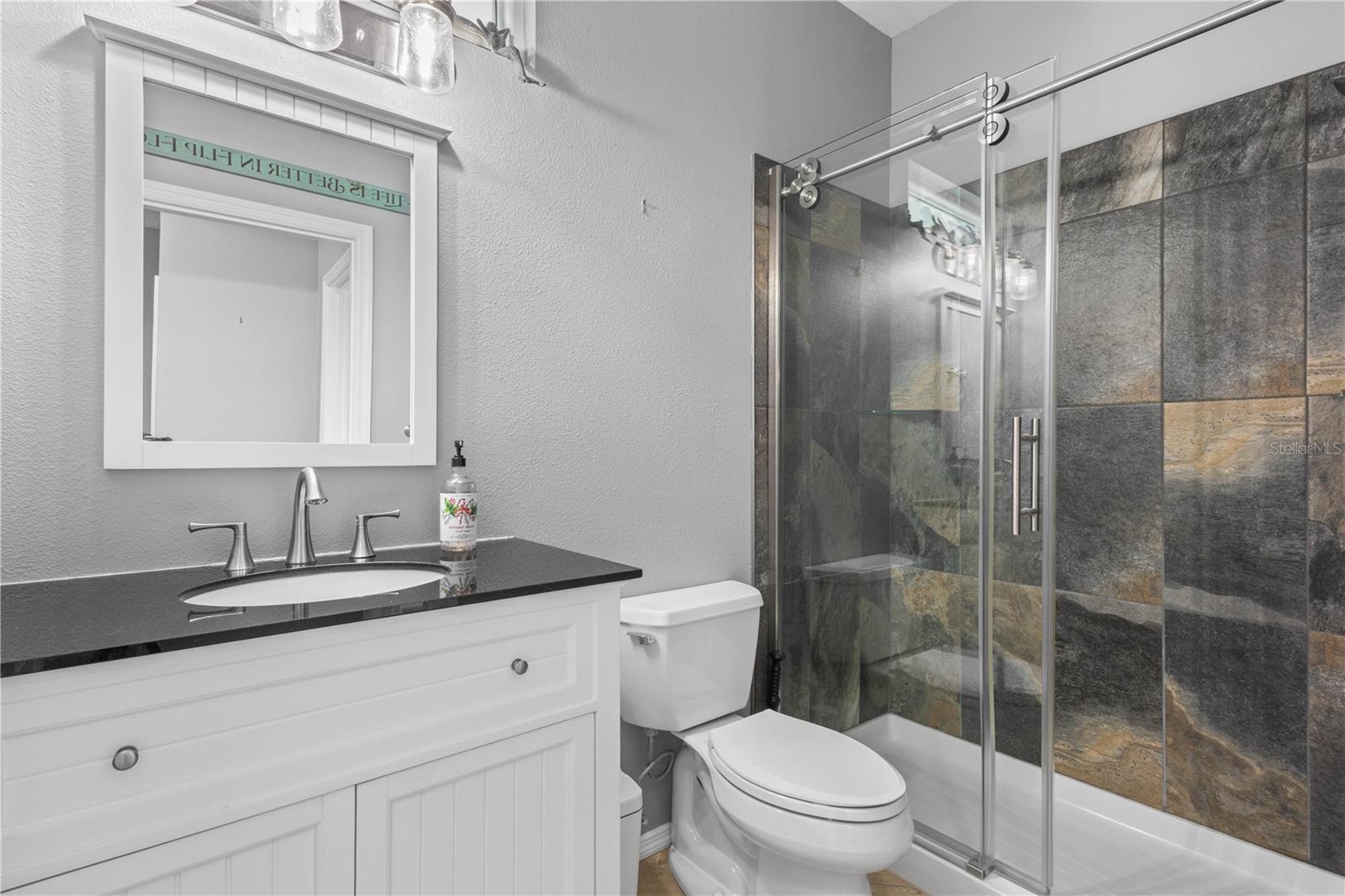 GLENN LAKES PH 4 - Residential