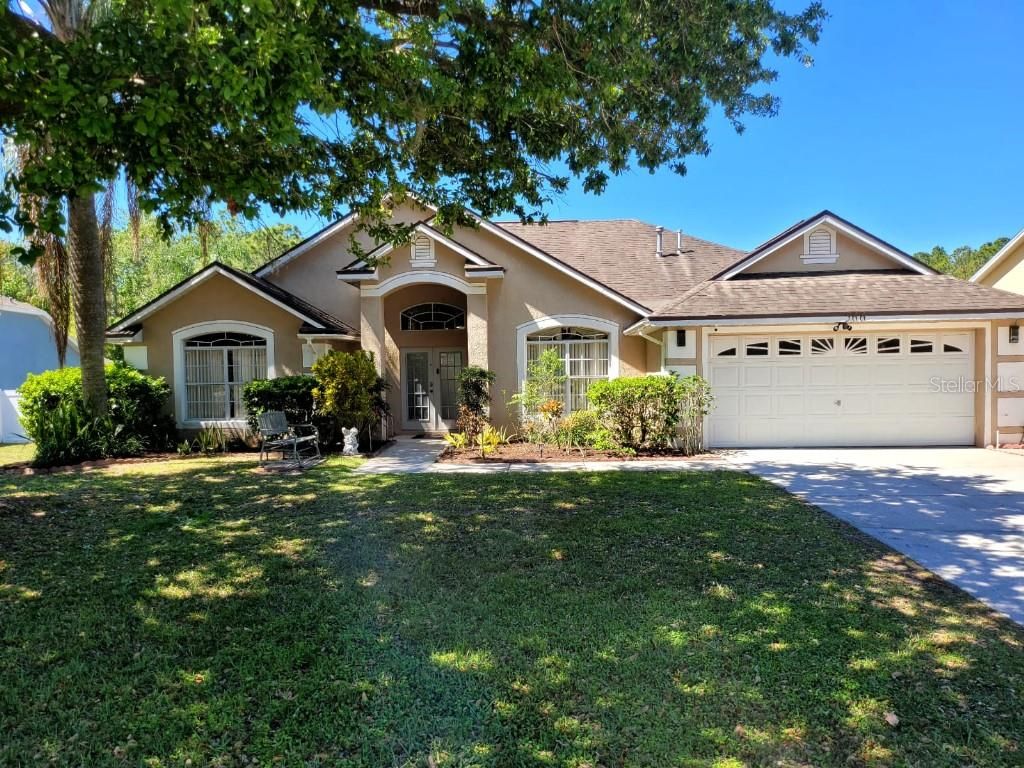 Photo of 566 Montana Avenue, Davenport, FL 33897 (MLS # TB8372570)