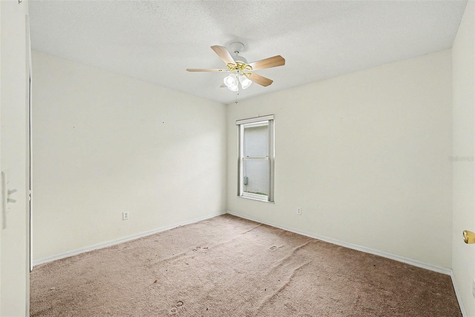 RIDGEWOOD POINTE - Residential