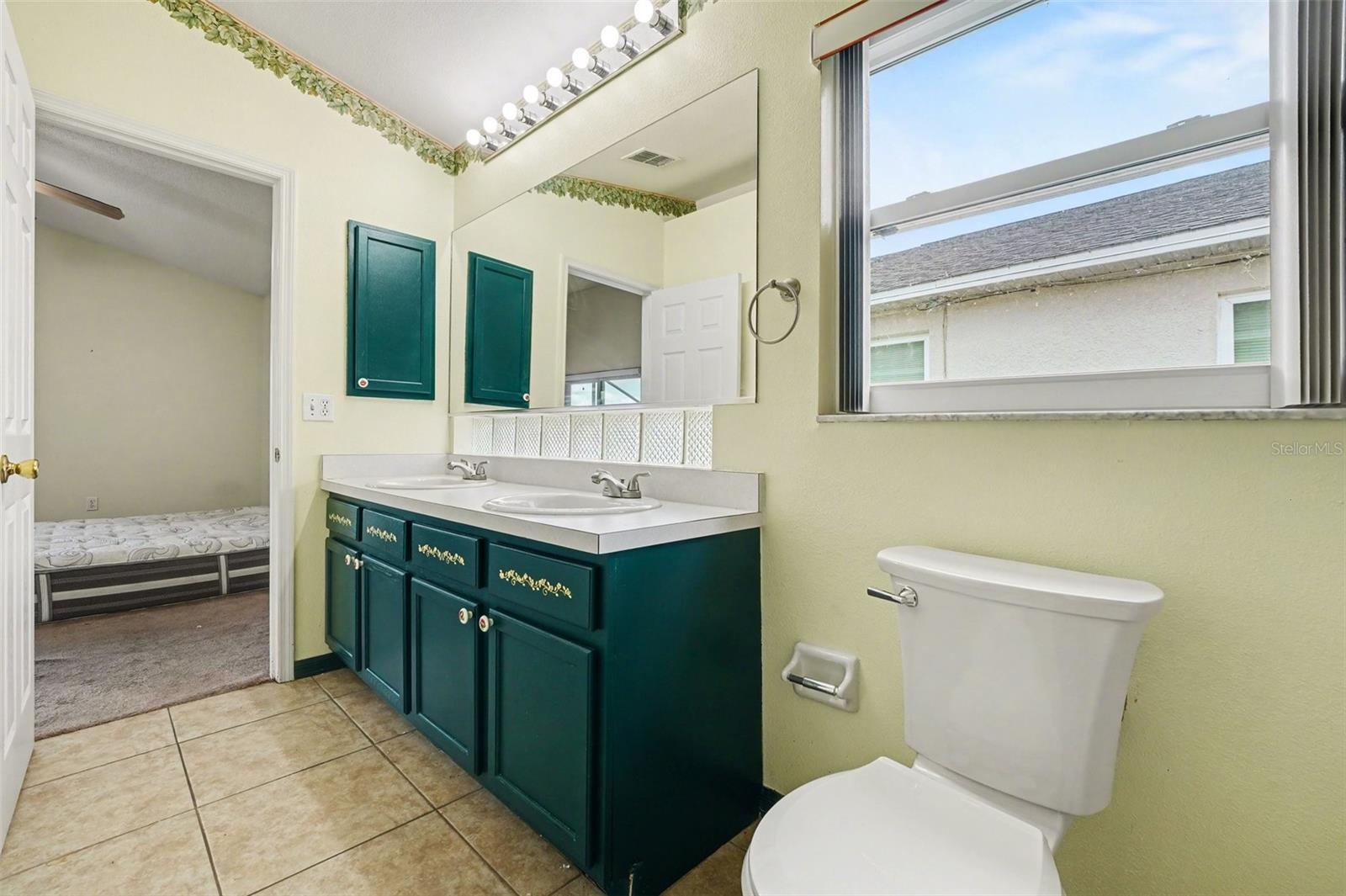 RIDGEWOOD POINTE - Residential