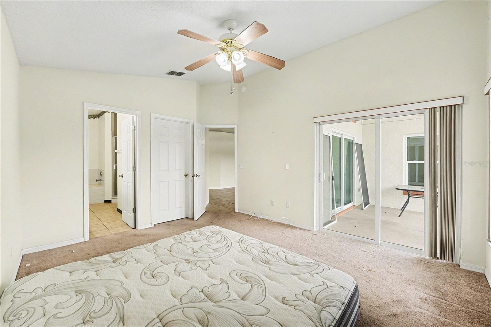 RIDGEWOOD POINTE - Residential