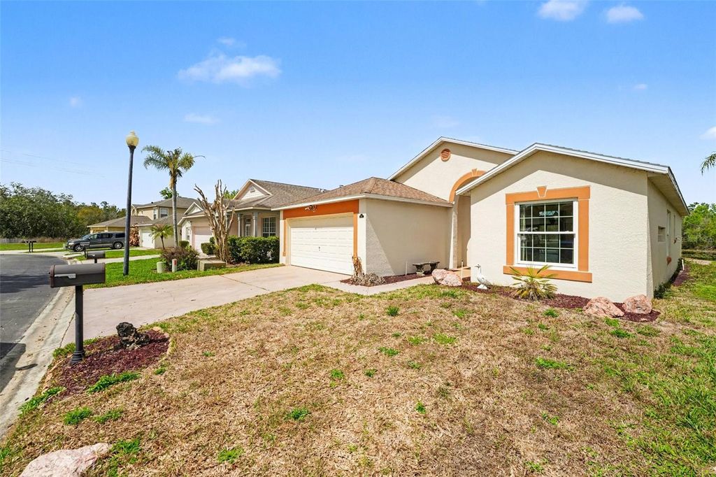 Photo of 162 Canary Island Circle, Davenport, FL 33837 (MLS # TB8486314)