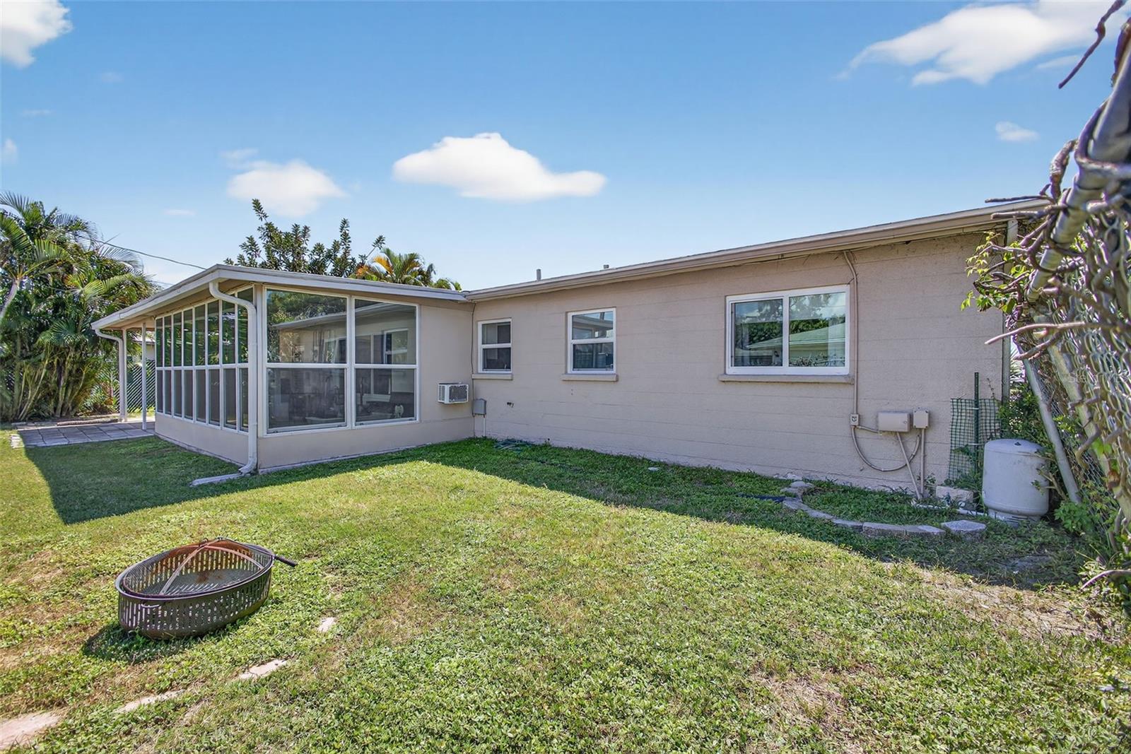 TANGELO PARK FIRST ADD - Residential