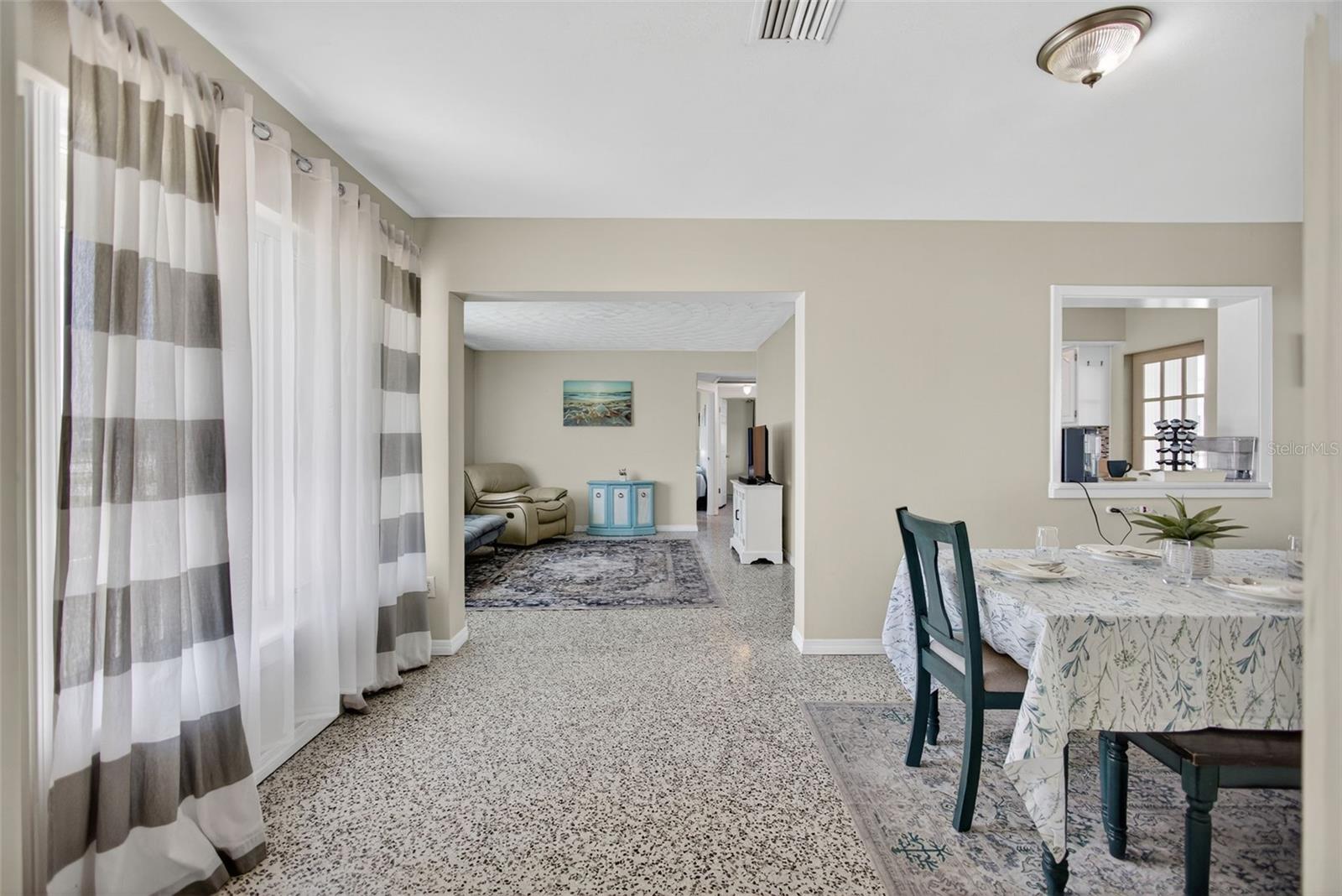 TANGELO PARK FIRST ADD - Residential