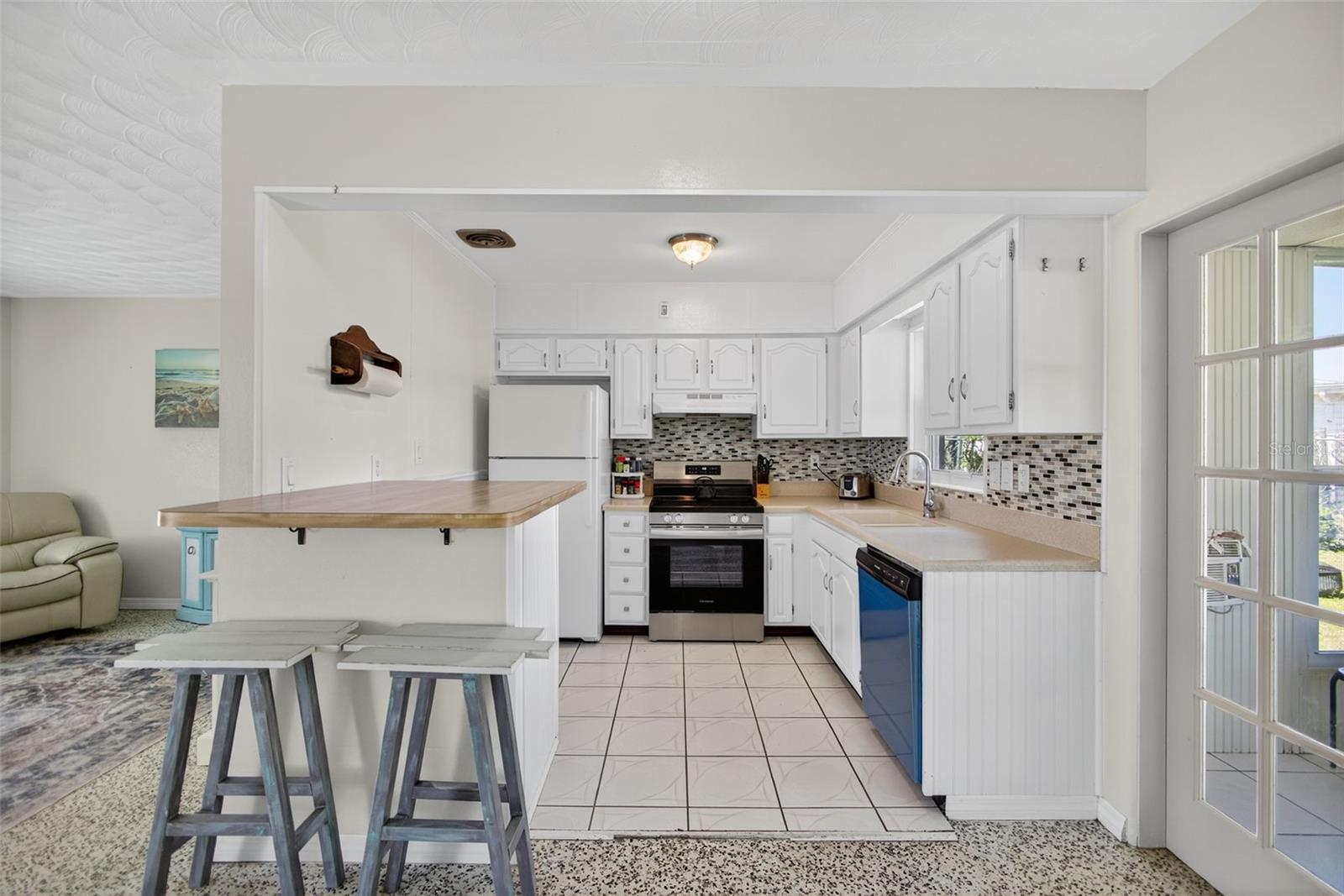 TANGELO PARK FIRST ADD - Residential