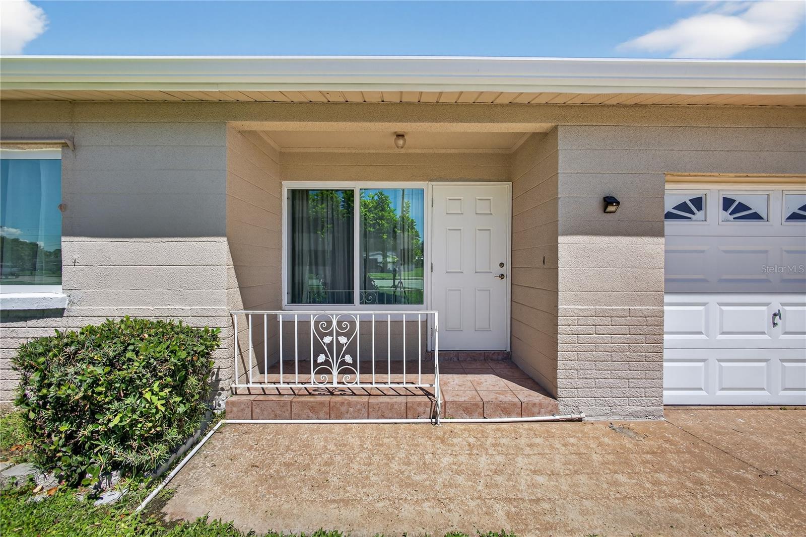 TANGELO PARK FIRST ADD - Residential