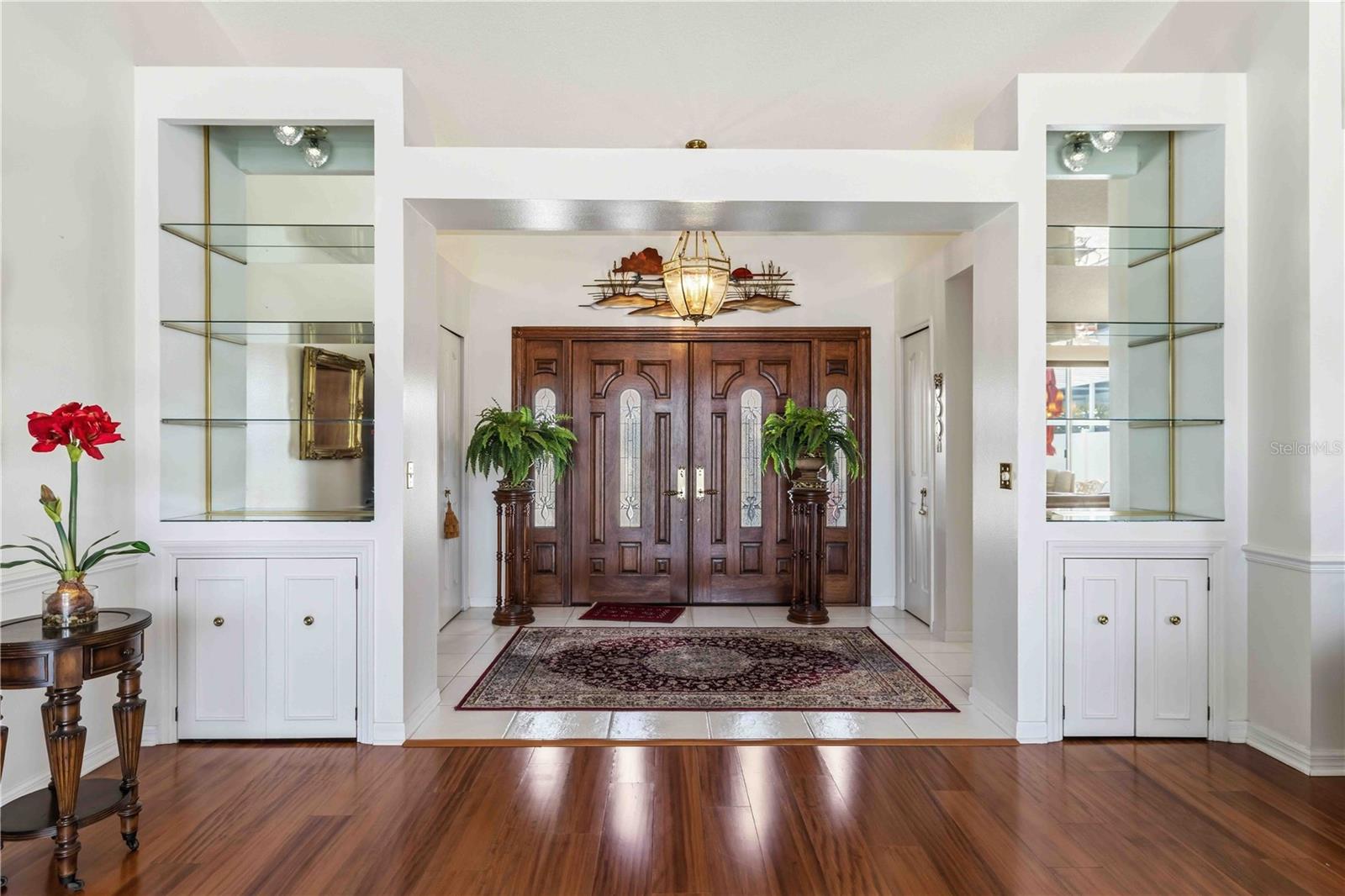 PALM COURT - Residential