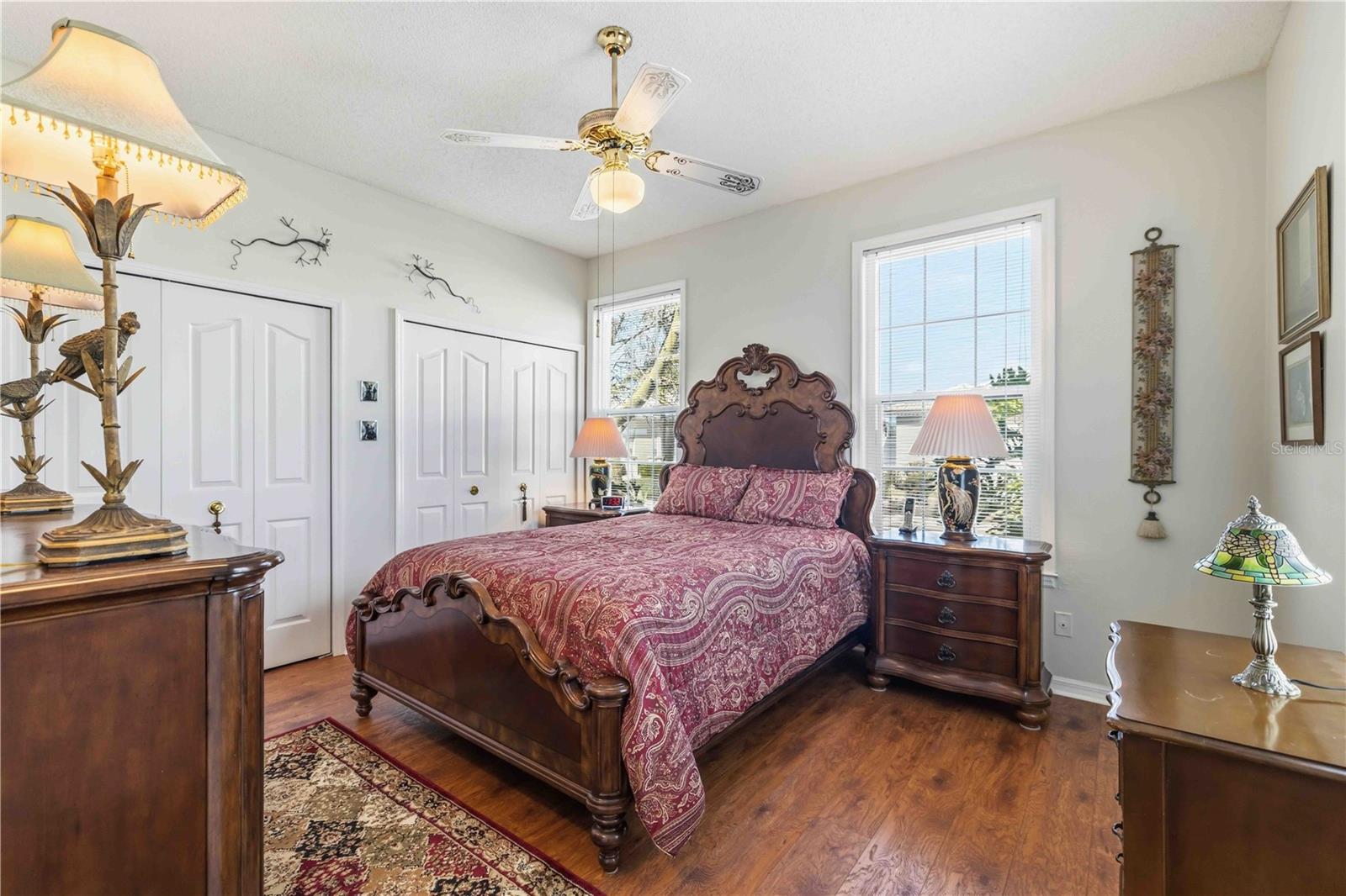 PALM COURT - Residential