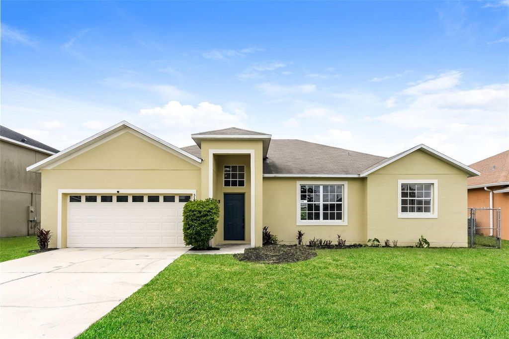 Photo of 539 Brentford Court, Kissimmee, FL 34758 (MLS # TB8512665)