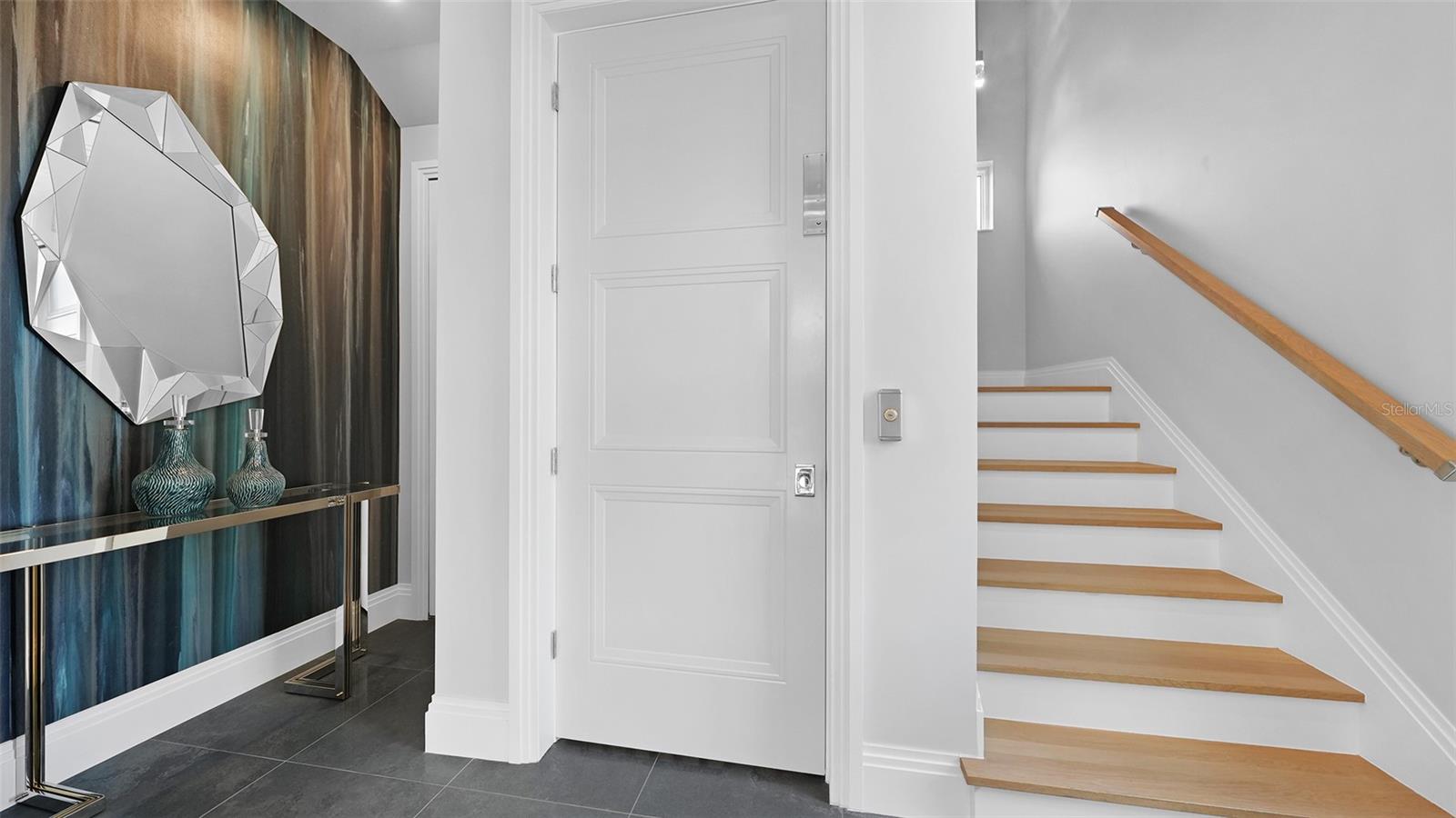 SLEEPY LAGOON - Residential