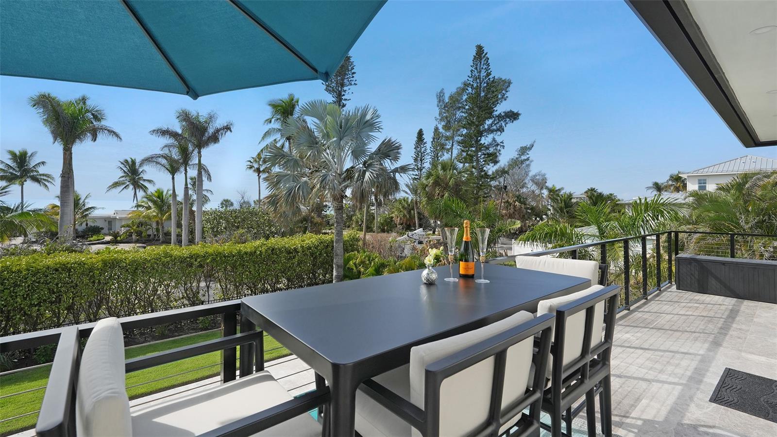 SLEEPY LAGOON - Residential