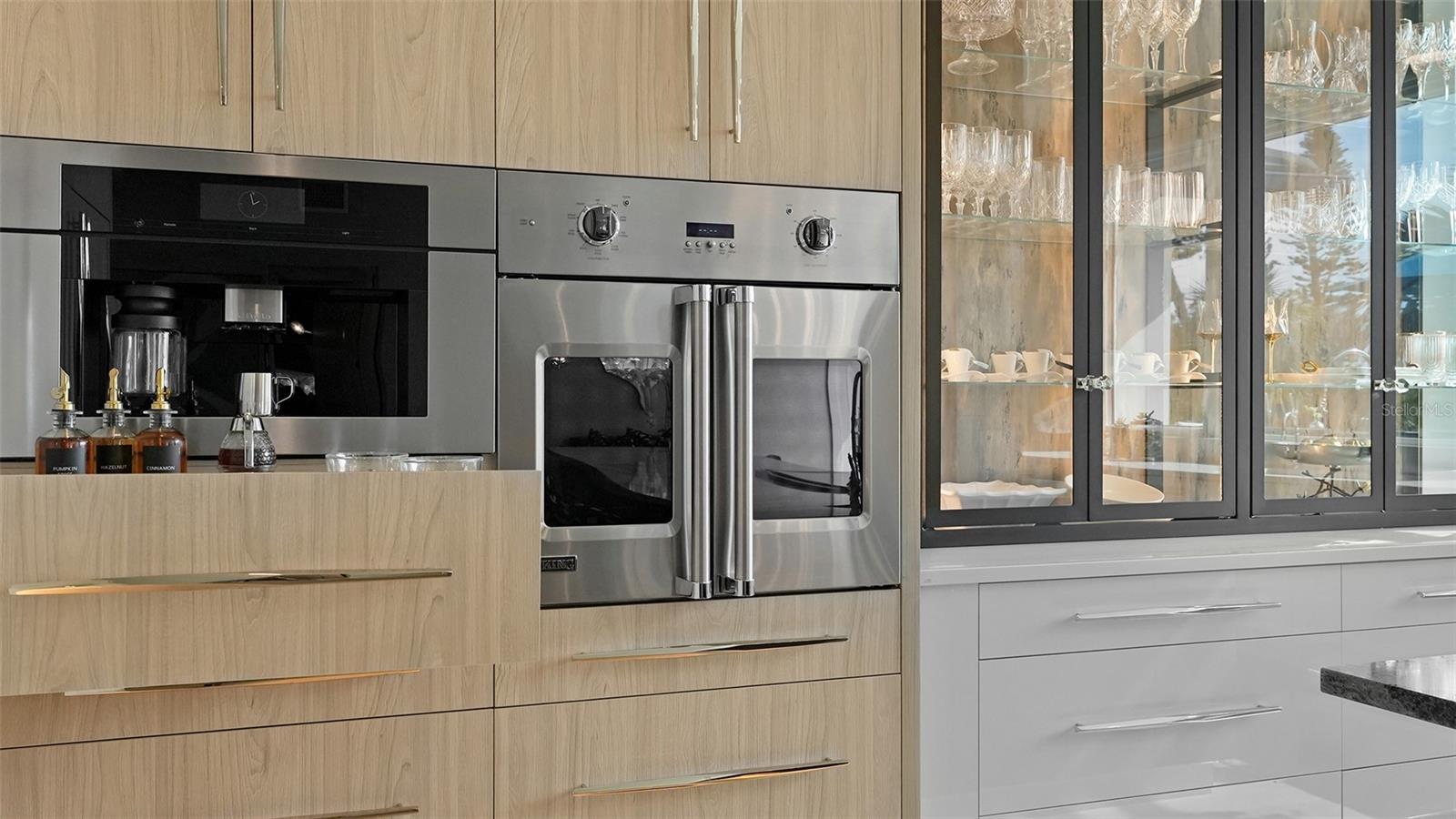 SLEEPY LAGOON - Residential