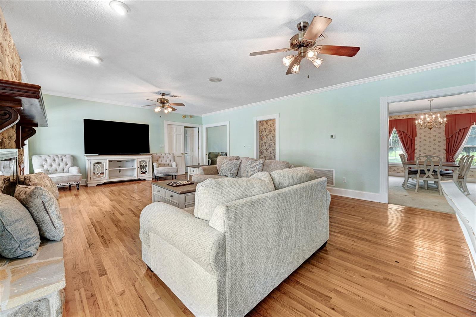 S L & I C - Residential