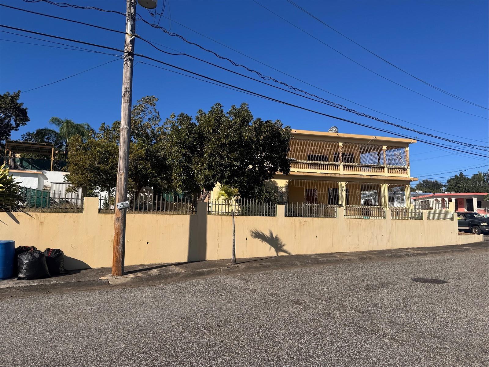 D10 ST. GLADIOLA URB ALTURAS DEL CAFETAL