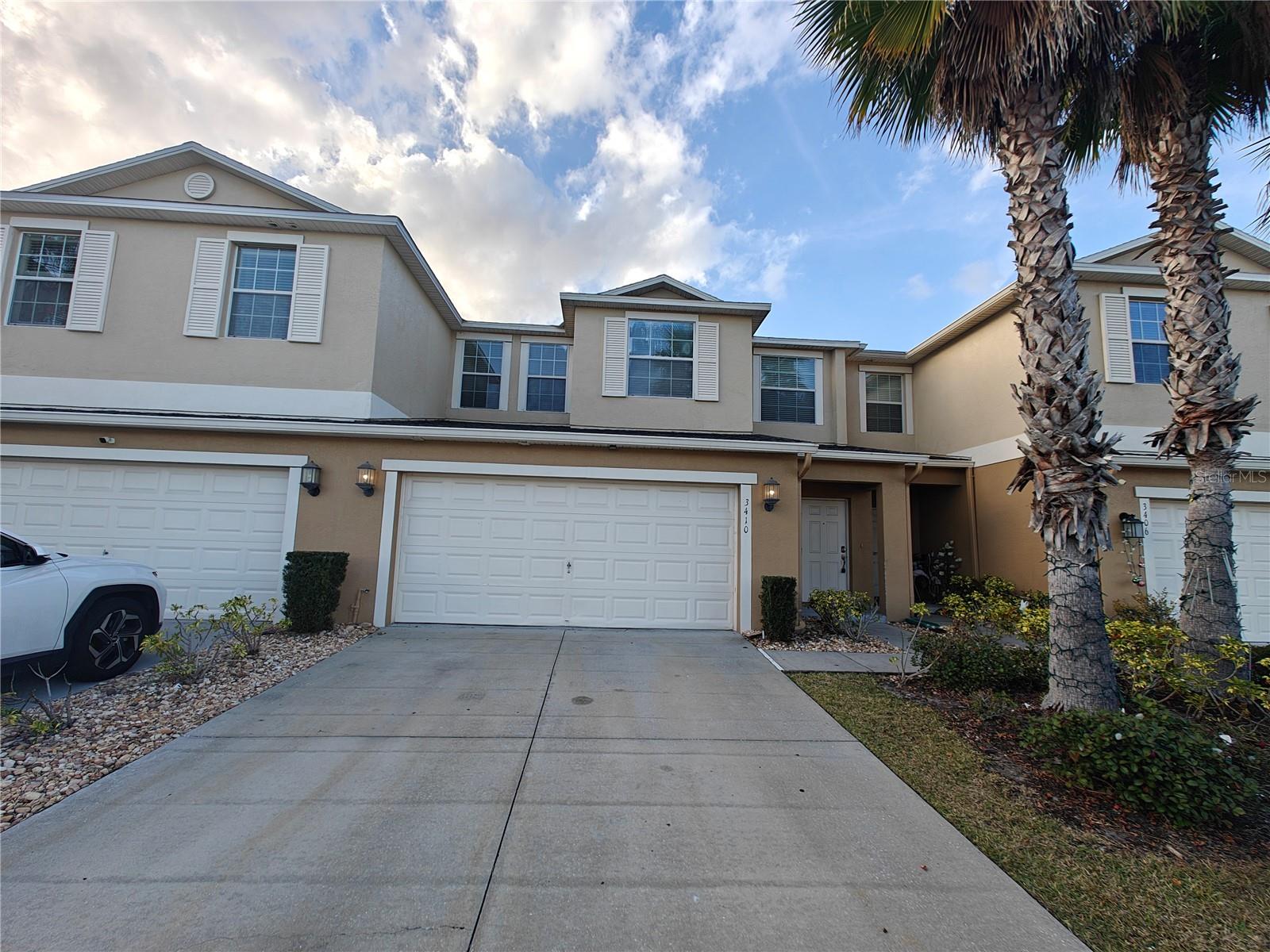 WYNDHAM LAKES ESTATES - Residential Lease