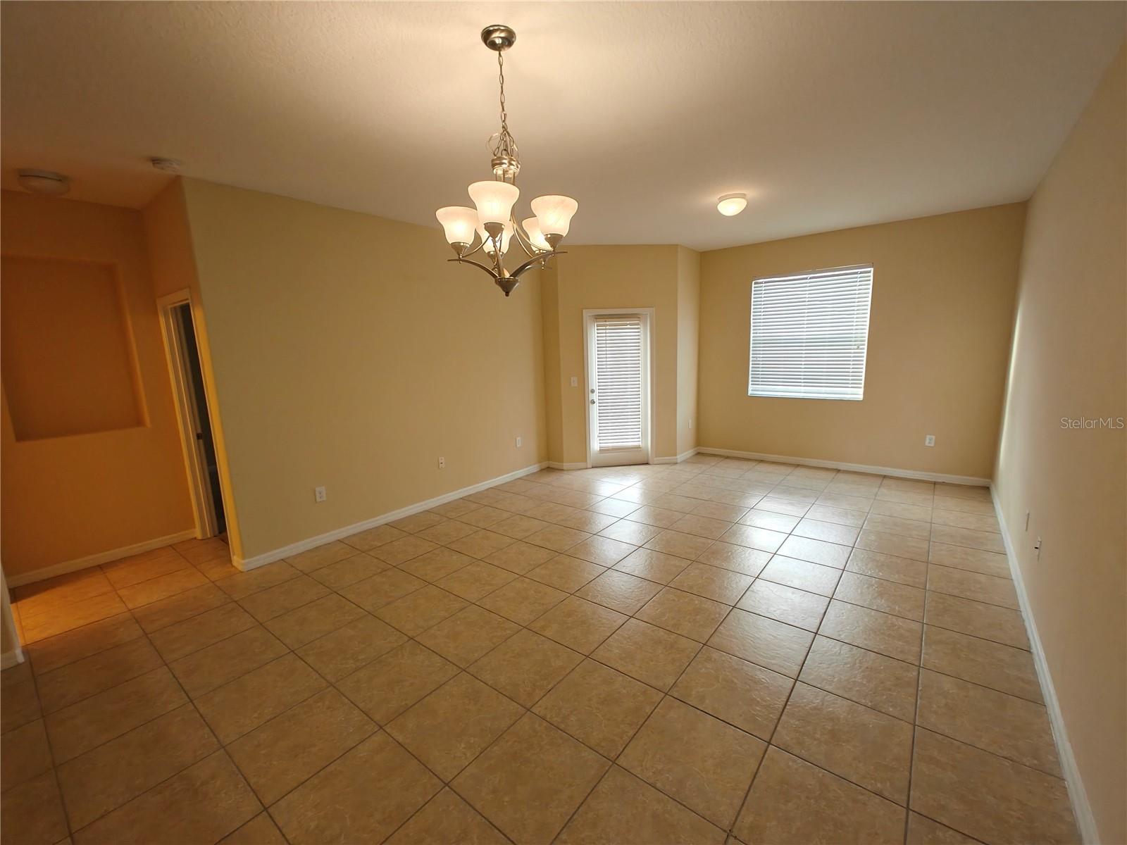 WYNDHAM LAKES ESTATES - Residential Lease