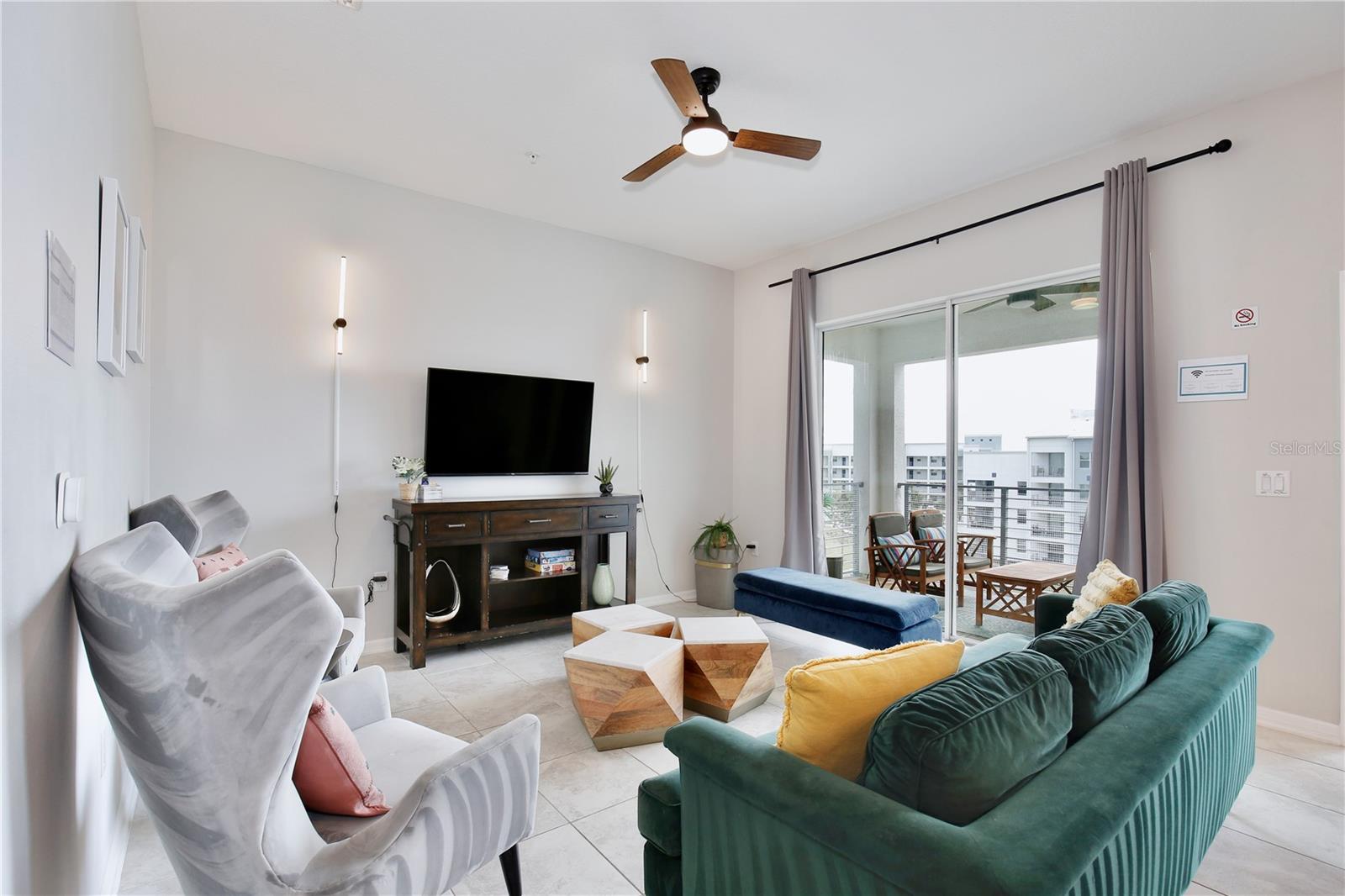 THE TERRACES AT STOREY LAKE CONDO NO 2 P - Residential