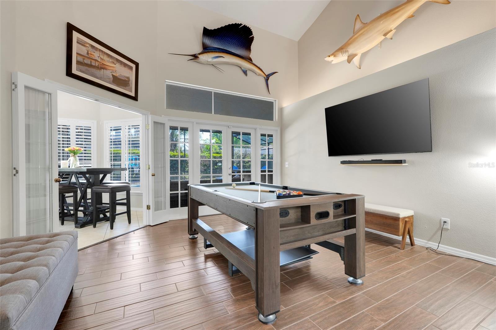 ST IVES AT ORANGE TREE - Residential