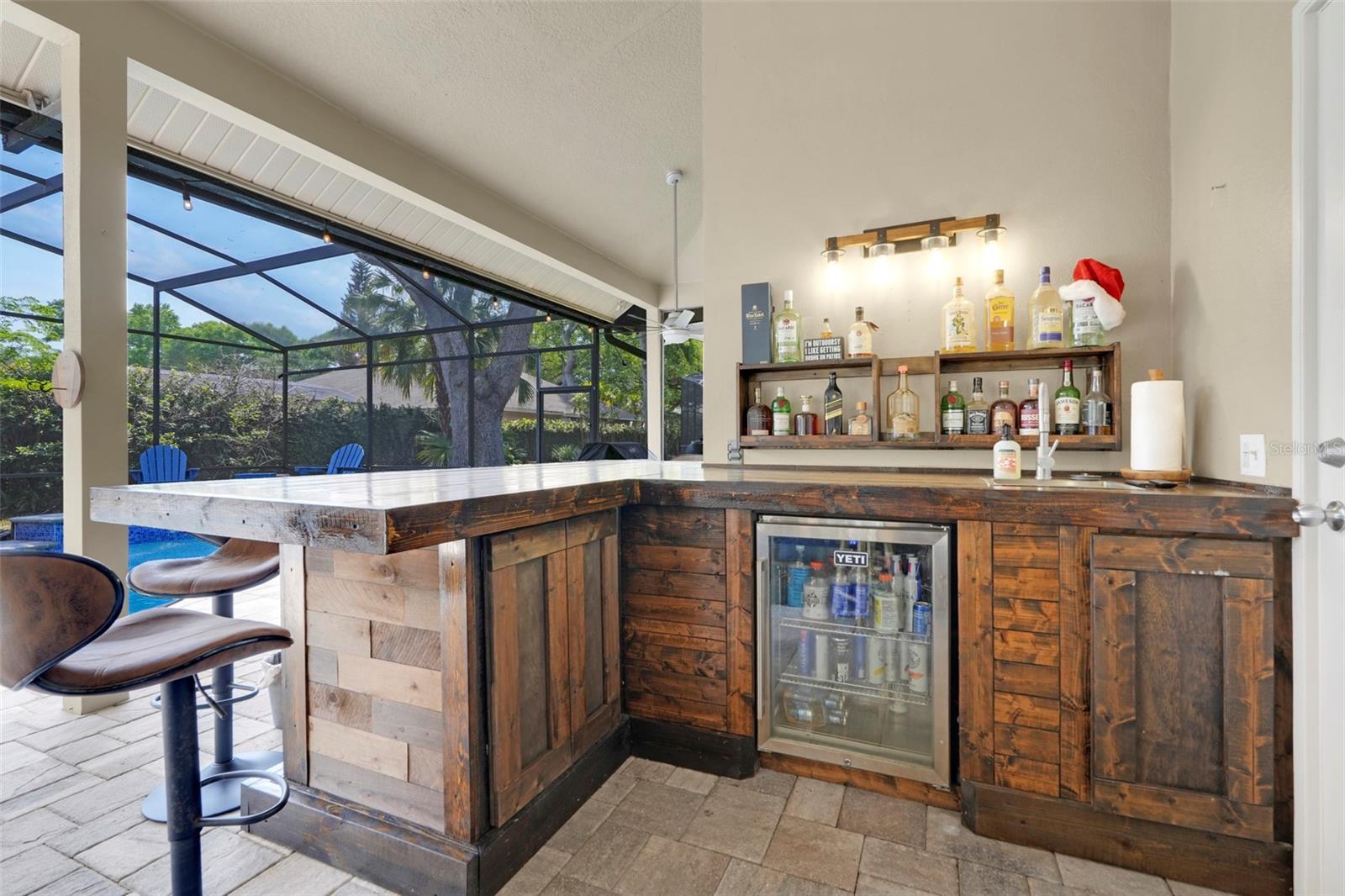 ST IVES AT ORANGE TREE - Residential