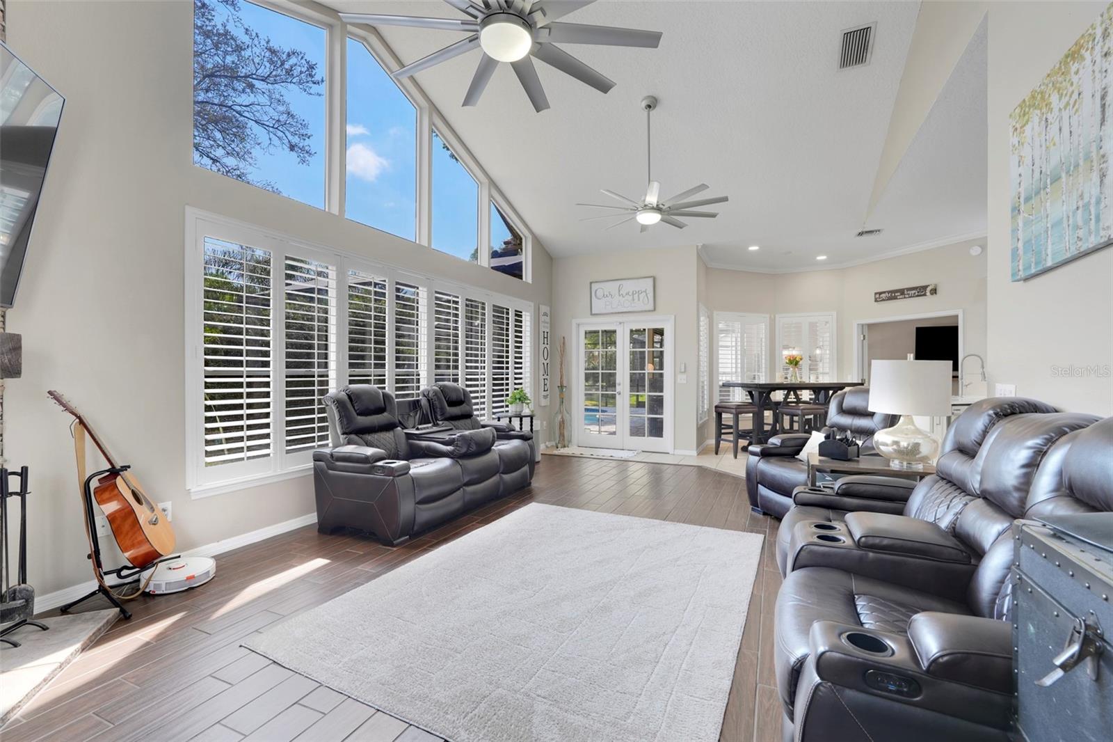 ST IVES AT ORANGE TREE - Residential