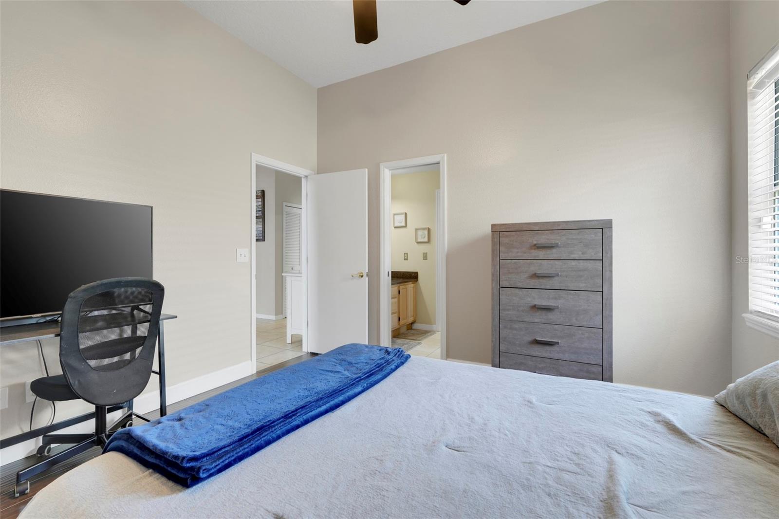 ST IVES AT ORANGE TREE - Residential