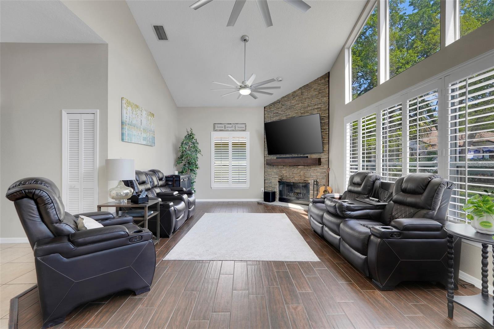 ST IVES AT ORANGE TREE - Residential