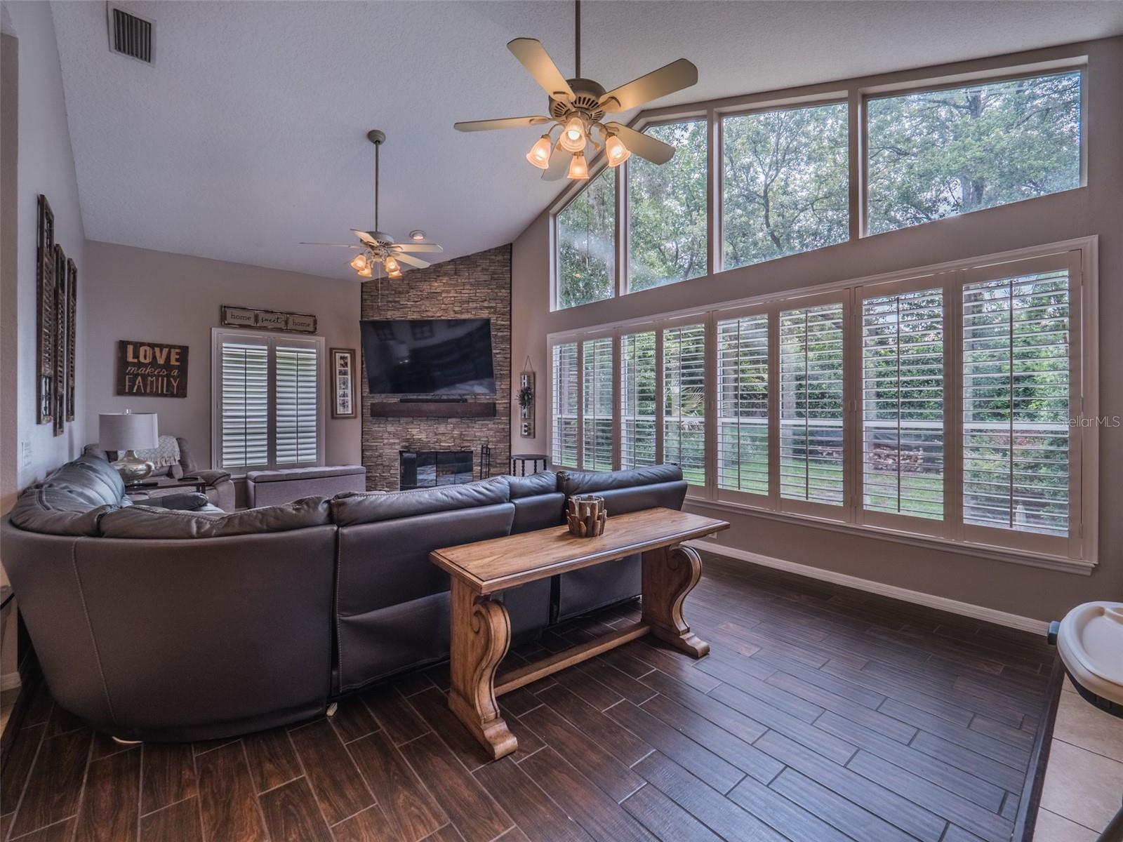 ST IVES AT ORANGE TREE - Residential