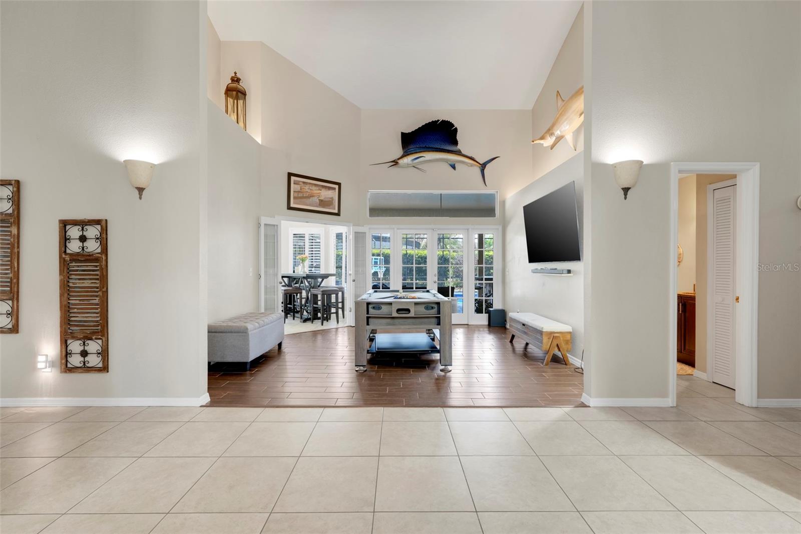 ST IVES AT ORANGE TREE - Residential