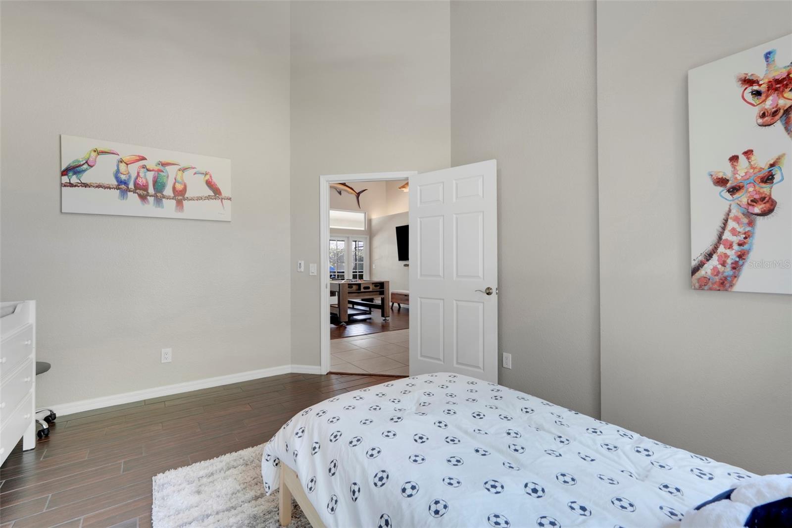 ST IVES AT ORANGE TREE - Residential